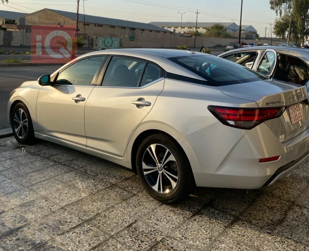 نيسان سنترا